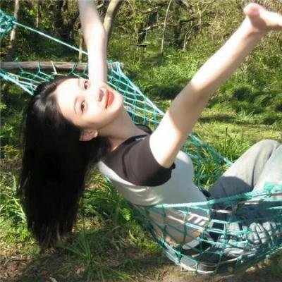 赤裸的公务员